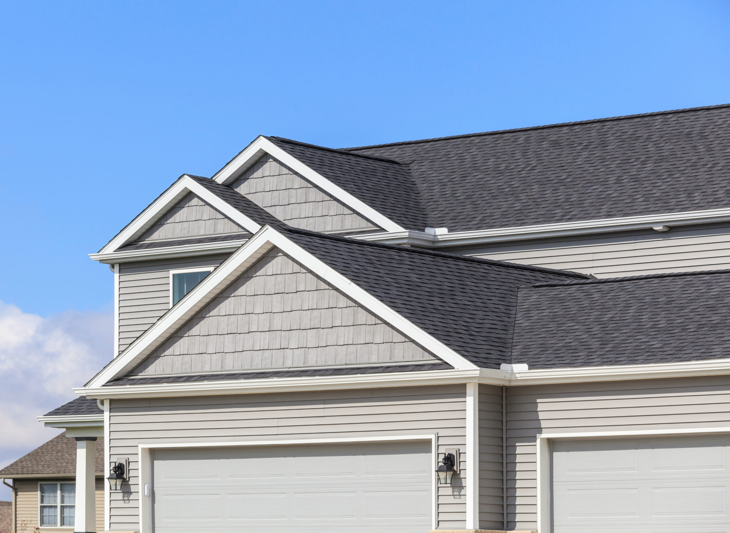 Roof, siding, gutters on a new home